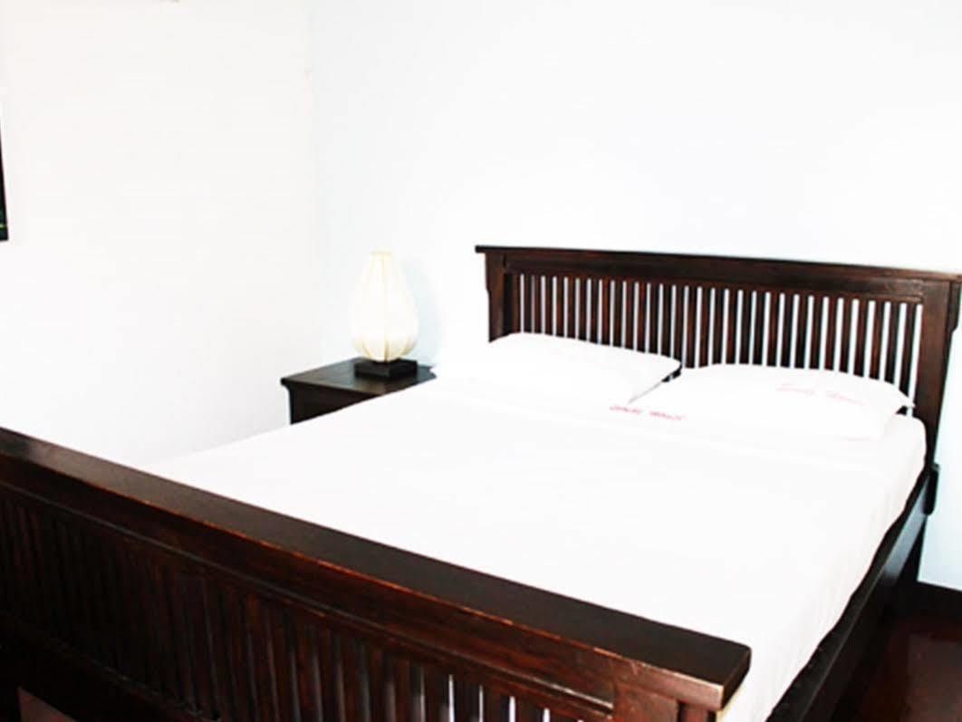 Smile House Boutique Hotel Csiangmaj Kültér fotó